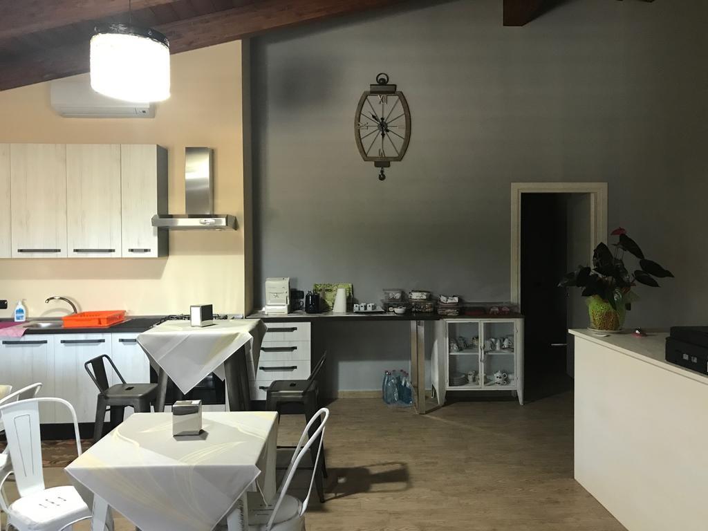 Room & Breakfast Le Magie Sindia エクステリア 写真