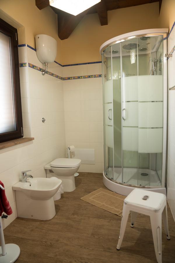 Room & Breakfast Le Magie Sindia エクステリア 写真